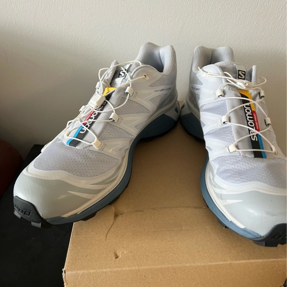 Salomon Hiking Sneakers - Picture 3 of 4